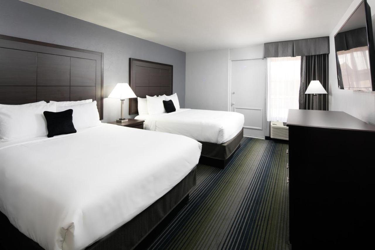 Red Lion Inn & Suites Tucson Downtown Bagian luar foto